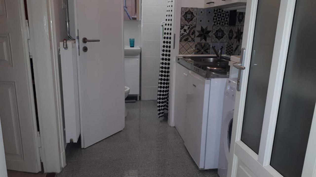 Ferienwohnung Garibaldik Apartman Budapest Exterior foto